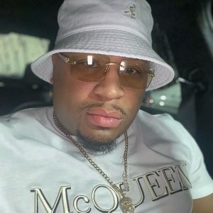 Meet your Posher, Bryan